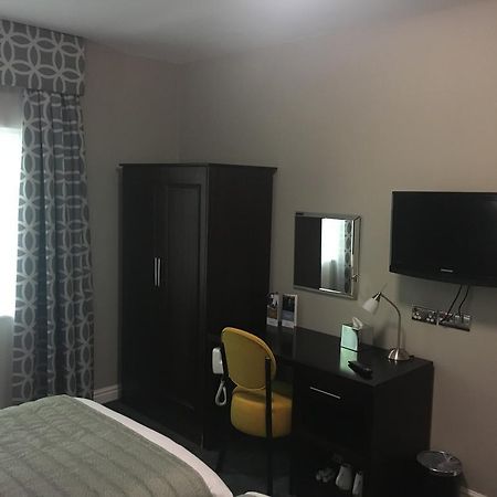 Stafford South Hatherton Hotel Penkridge Extérieur photo