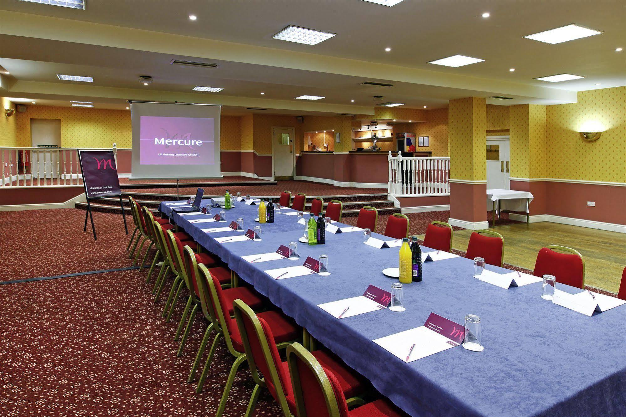 Stafford South Hatherton Hotel Penkridge Extérieur photo